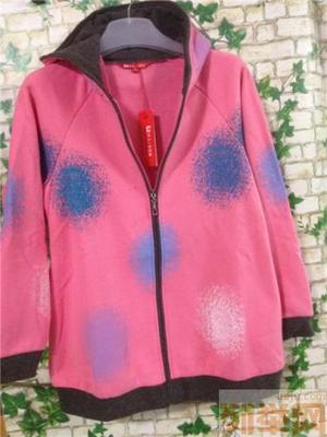 探尋北京便宜尾貨服裝批發(fā) 外貿(mào)春夏裝工廠庫(kù)存采購(gòu)指南